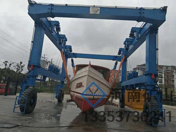 广东佛山游艇搬运机厂家游艇搬运机新型材料提升设备灵活性