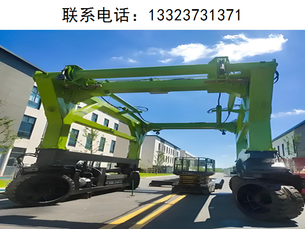 储能柜跨运车的吊具